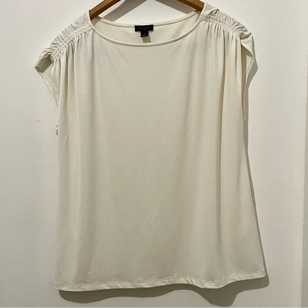 Ann Taylor Ivory Sleeveless Ruched Shoulder Blouse Minimalist Professional